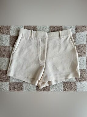 Wilfred High-Waist Cream Tailored Shorts